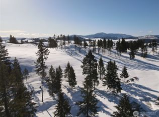 100 S Teal Lake Rd, Oroville, WA 98844