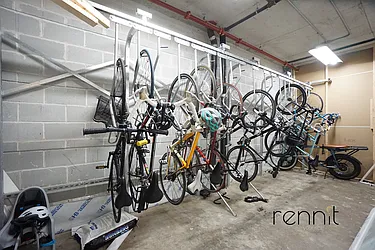 Rented by Rennit Inc.