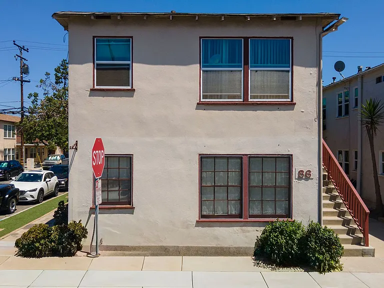86 Bennett Ave — Photo 6
