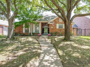 7129 Deer Hollow Dr, Fort Worth, TX 76132