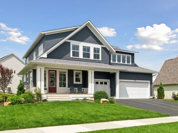 5500 Rolling Hills Pkwy, Chaska, MN 55318