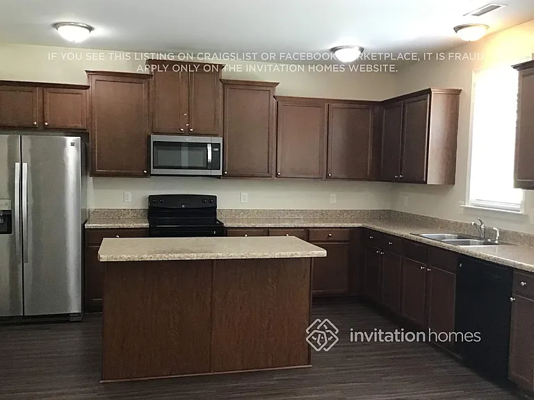 5232 Sapphire Springs Dr — Photo 4