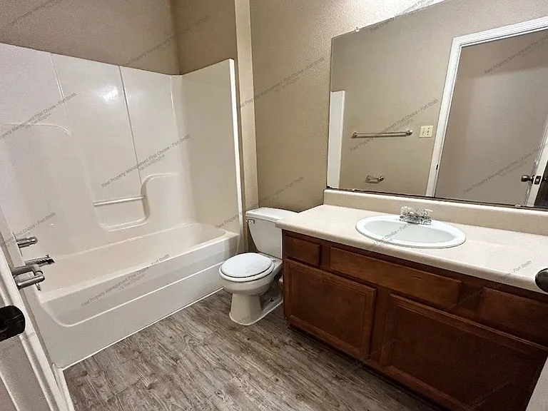 4806 Park Ave — Photo 19