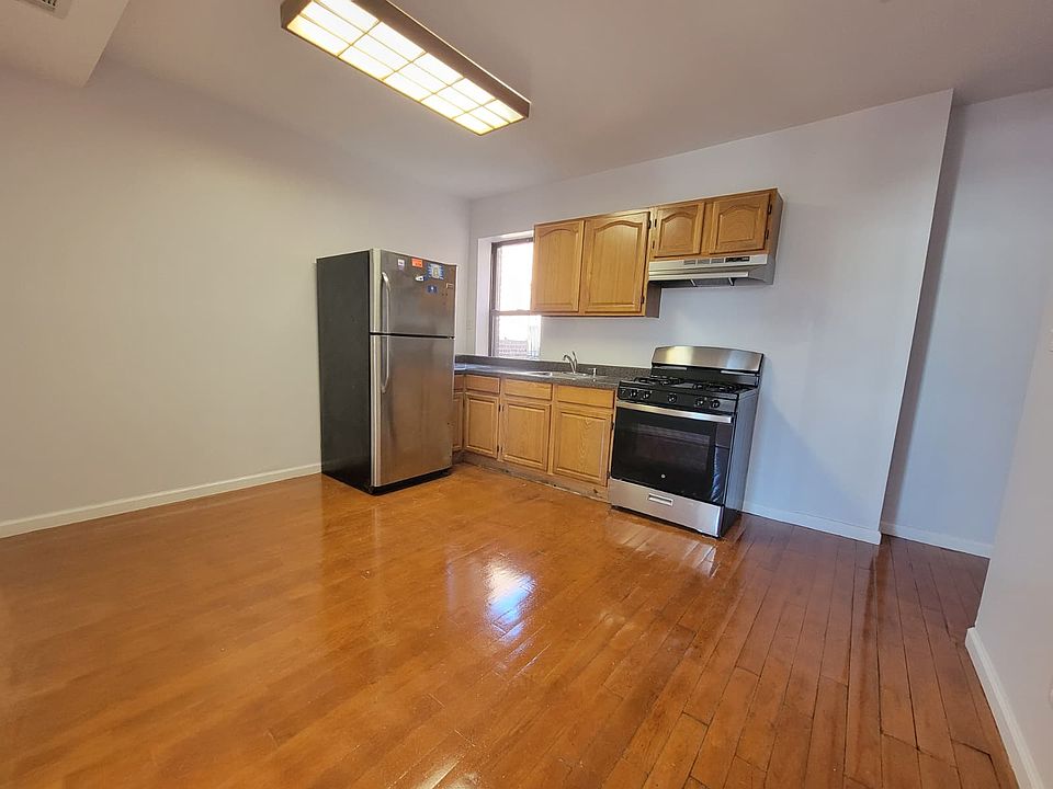 1st image of 3512 Church Ave APT 2R