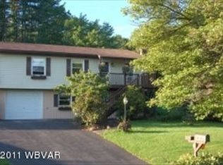 618 W Church St, Mill Hall, PA 17751