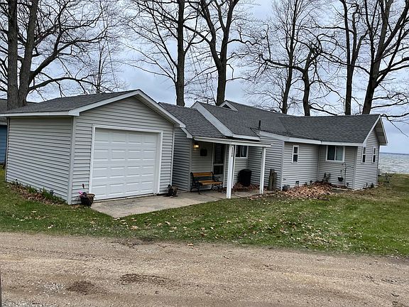 4th image of 328B Sheridan Dr