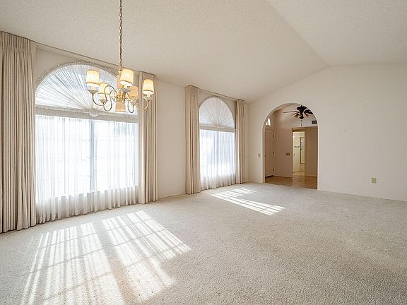3rd image of 21011 N Stonegate Dr