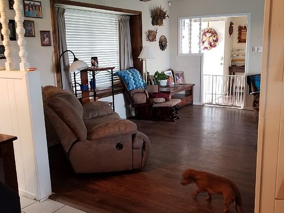 3rd image of 3194 N Galahad Ave