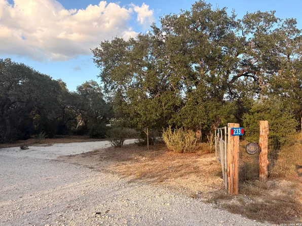 233 Rust Ranch Rd. LOT 20-21, Blanco, TX 78606