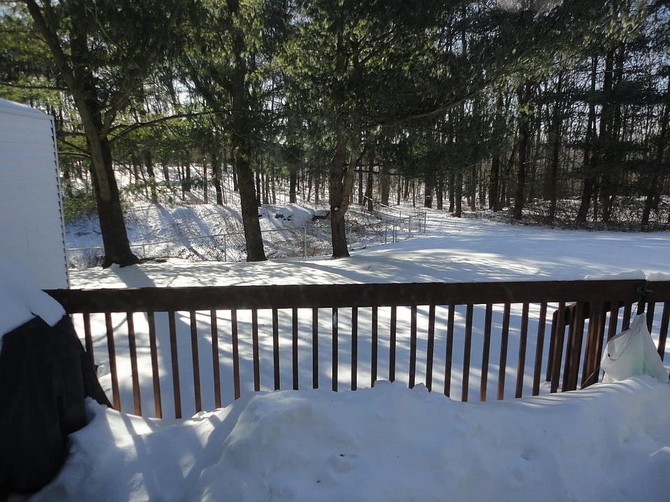Park like setting,Private deck