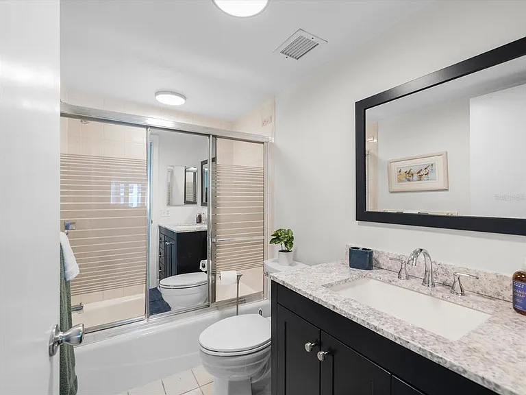 17400 Gulf Blvd #J7 — Photo 23