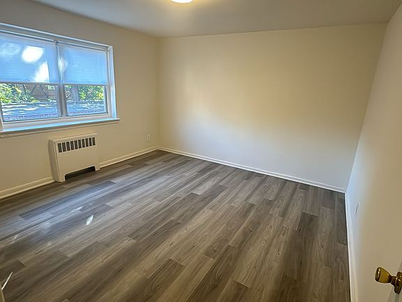 4th image of 90 Highland Ave #A1