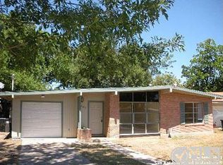 251 Middlebury Dr, San Antonio, TX 78217