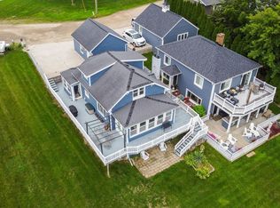 3681 Lakeshore Dr, Lapeer, MI 48446