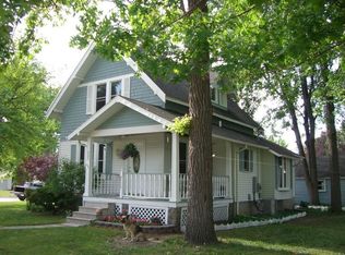 605 Nebobish Ave, Bay City, MI 48708