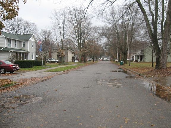 4th image of 506 Pearl St