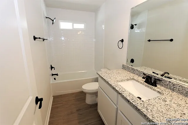 10348 Lynwood Crk #102 — Photo 11