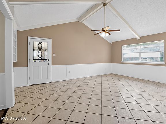 5th image of 148 York Dr