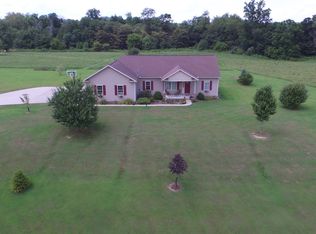 4568 Henderson School Rd NE, Mineral City, OH