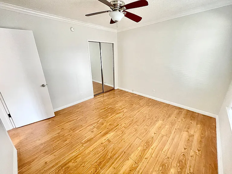4232 Lindblade Dr — Photo 11