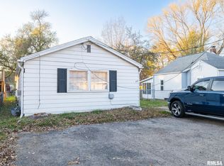 120 Linden St, East Peoria, IL