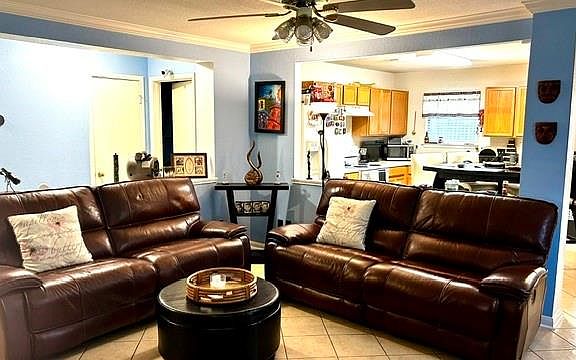 4th image of 15414 Mission Forest Dr