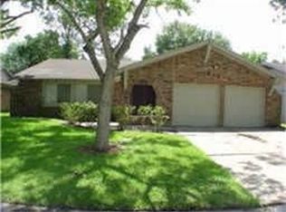 814 Ramada Dr, Houston, TX 77062