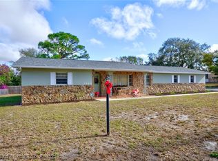 2420 N Carpenter Rd, Avon Park, FL 33825