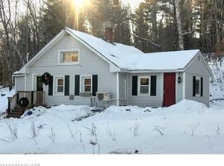 239 N Raymond Rd, Gray, ME 04039