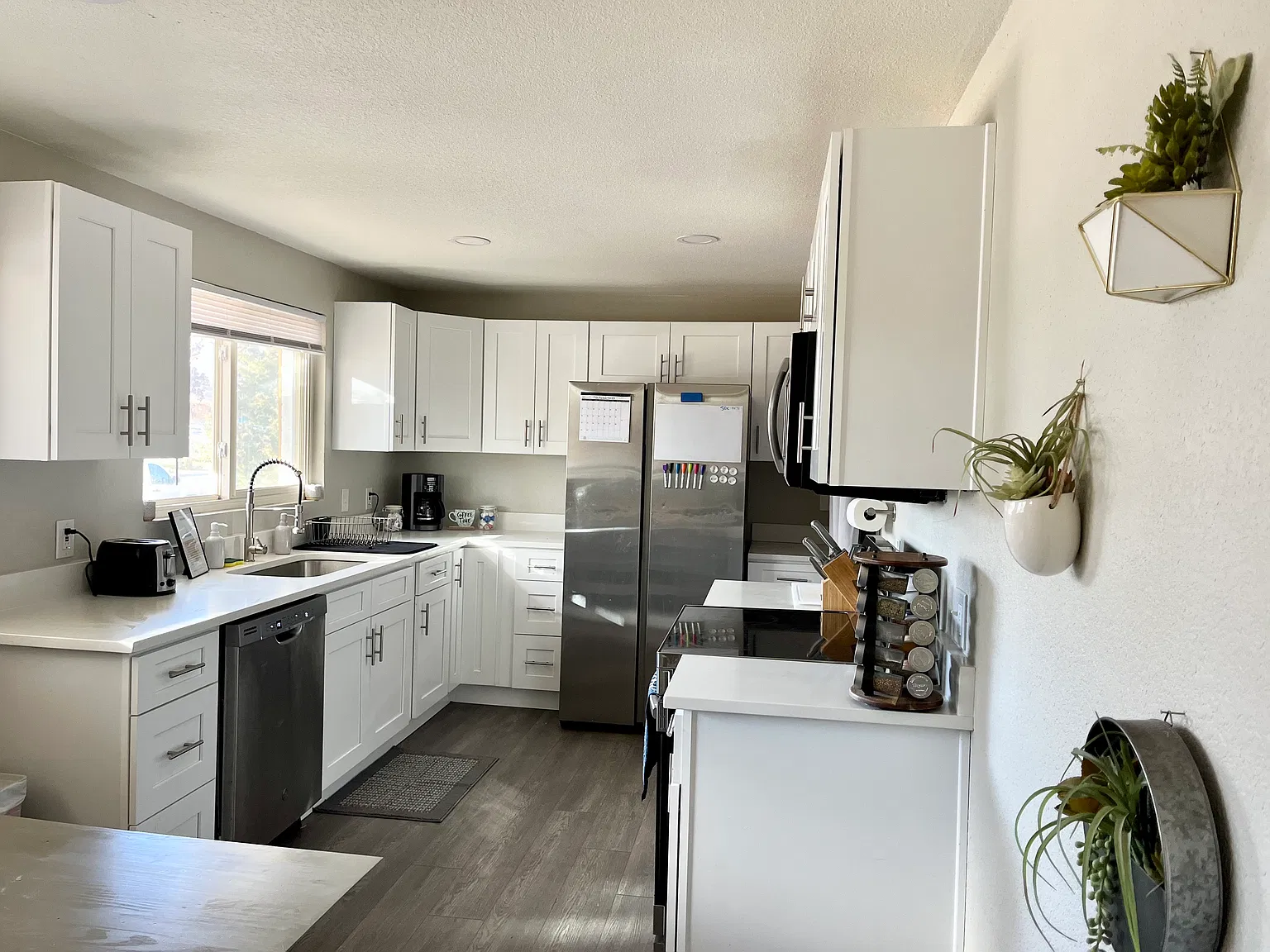 Beach Ct, Westminster — Photo 3