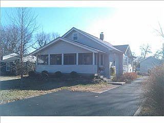 1st image of 1735 E Loretta Dr
