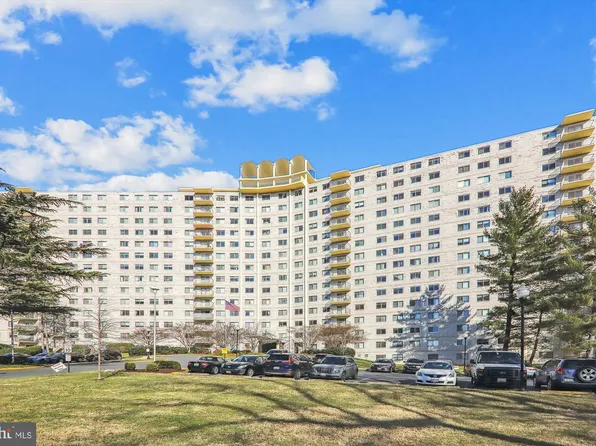 1111 University Blvd W APT 908-A, Silver Spring, MD 20902