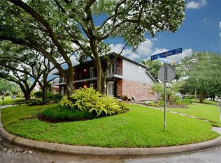 411 Longview Dr, Sugar Land, TX 77478