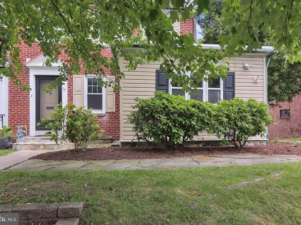 13 Endlich Ave, Reading, PA 19606