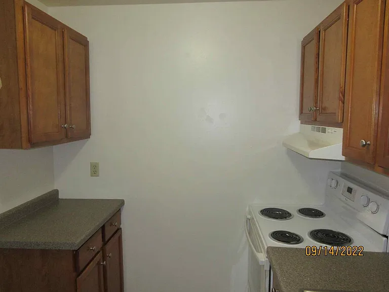 N111W15782 Vienna Ct #15 — Photo 9