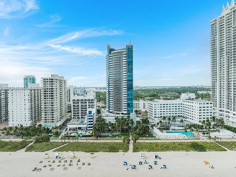 6301 Collins Ave #2203 — Photo 35