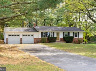 7021 Carmae Rd, Sykesville, MD 21784