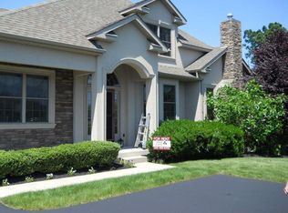 289 Country Club Dr, Telford, PA 18969