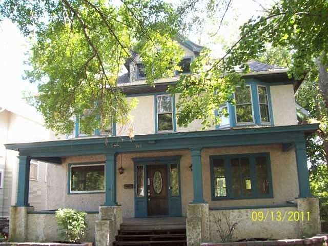 1st image of 965 N Court St