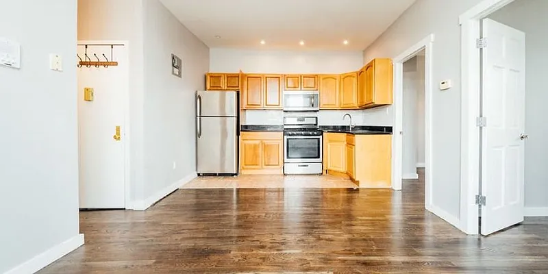 Rented by Empire Deeds LLC  | media 21