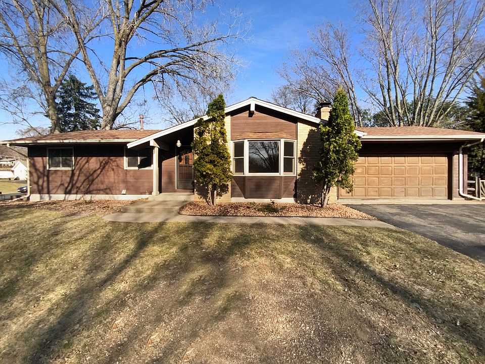 1st image of 101 Wentworth Pl