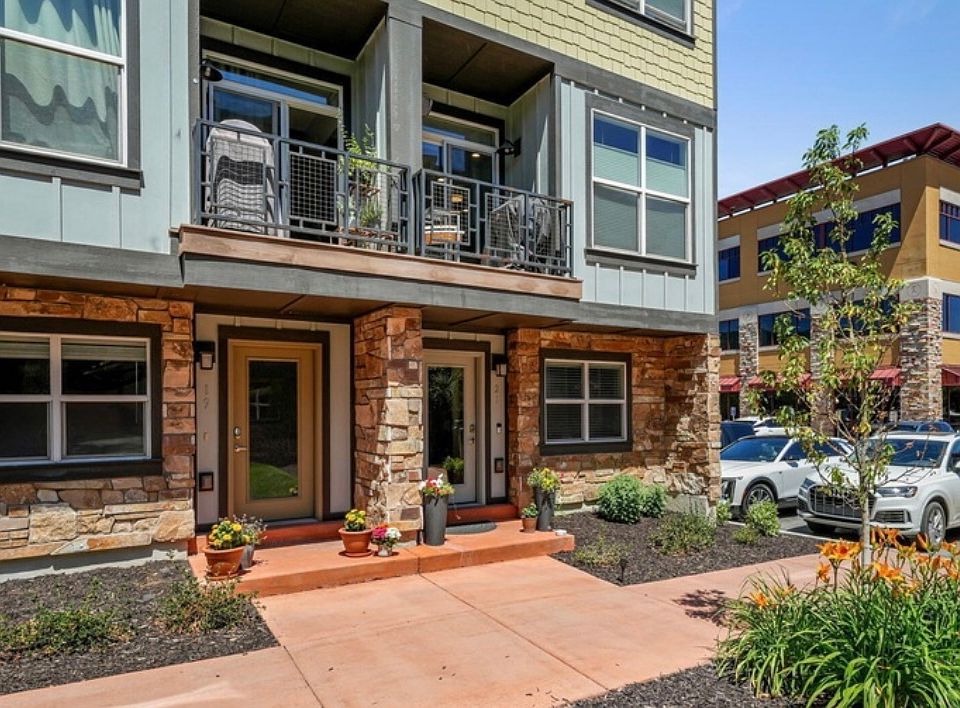 1st image of 1370 Center Dr Unit 19