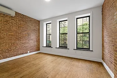 Rented by Coldwell Banker Warburg