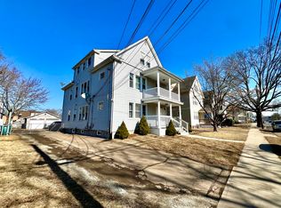 207 Helen St, Hamden, CT 06514