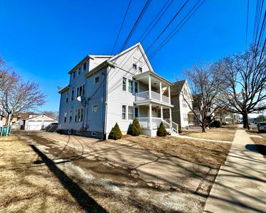 207 Helen St, Hamden, CT, 06514