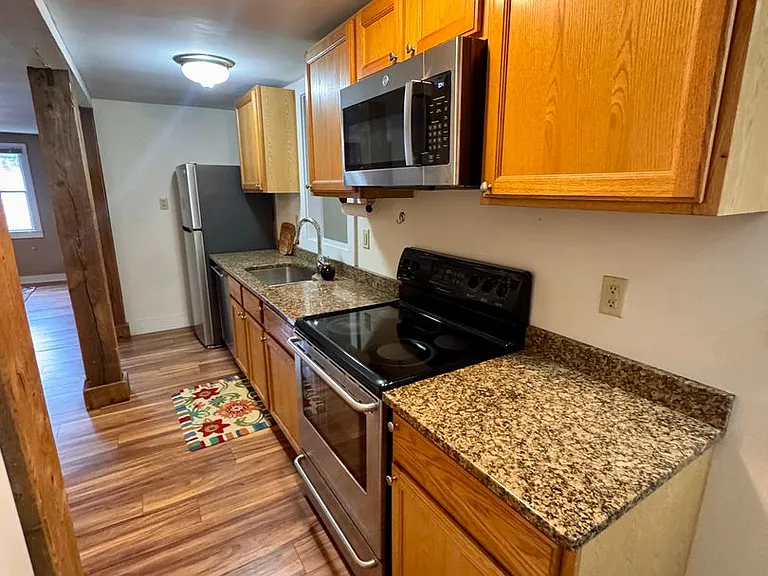 177 Main St #2 — Photo 1