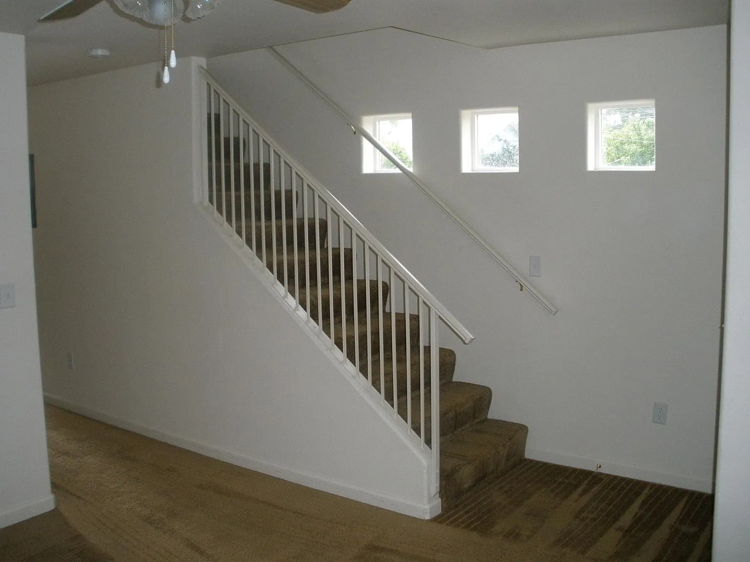 931 Nevada St — Photo 4