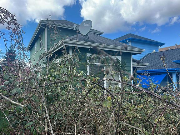3rd image of 2334 S Sheridan Ave