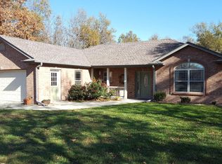 20 W Harper Rd, Clark, MO 65243