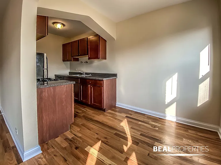4737 N Hermitage Ave — Photo 7